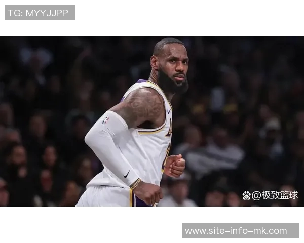 詹姆斯助攻总数达13691次距离超越保罗仅差71次